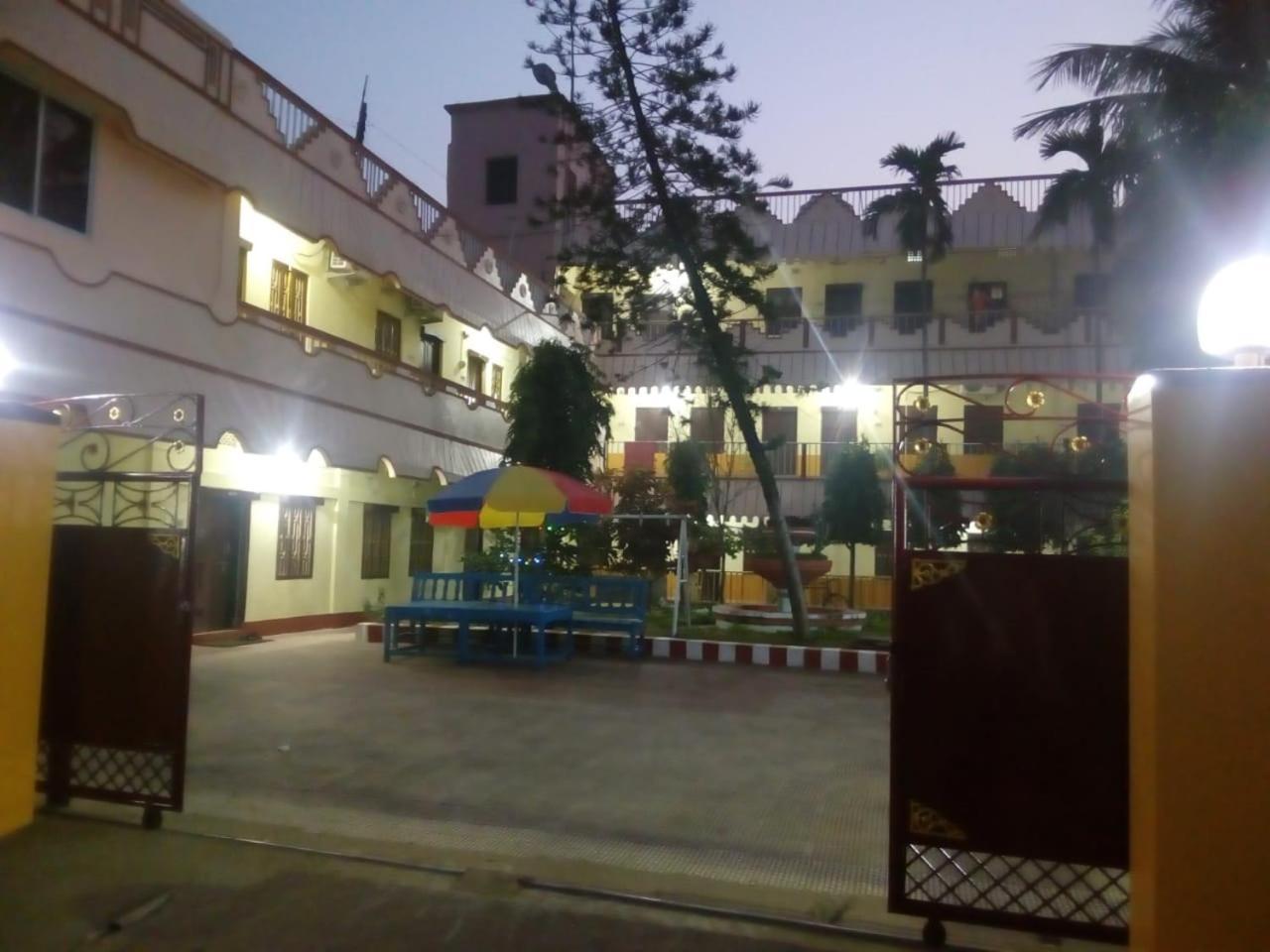 Hotel Чандипур Экстерьер фото